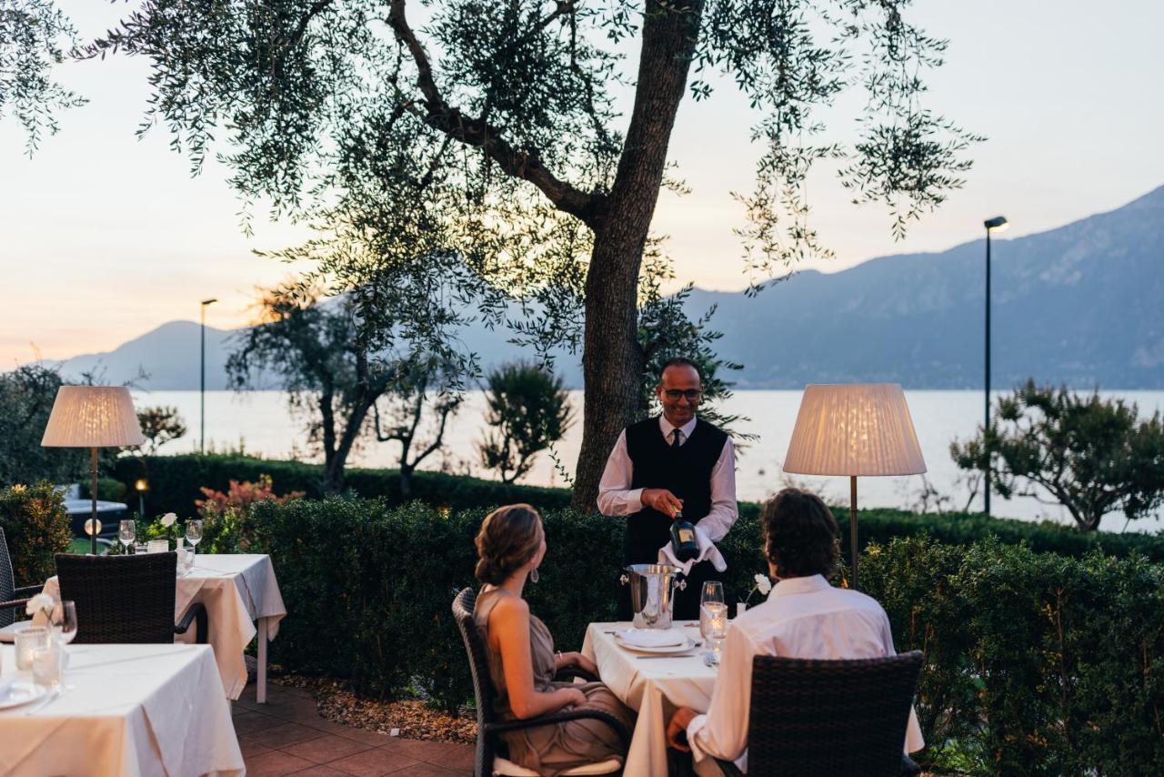 Hotel Orione - Lake Front Hotel Brenzone sul Garda Exterior foto
