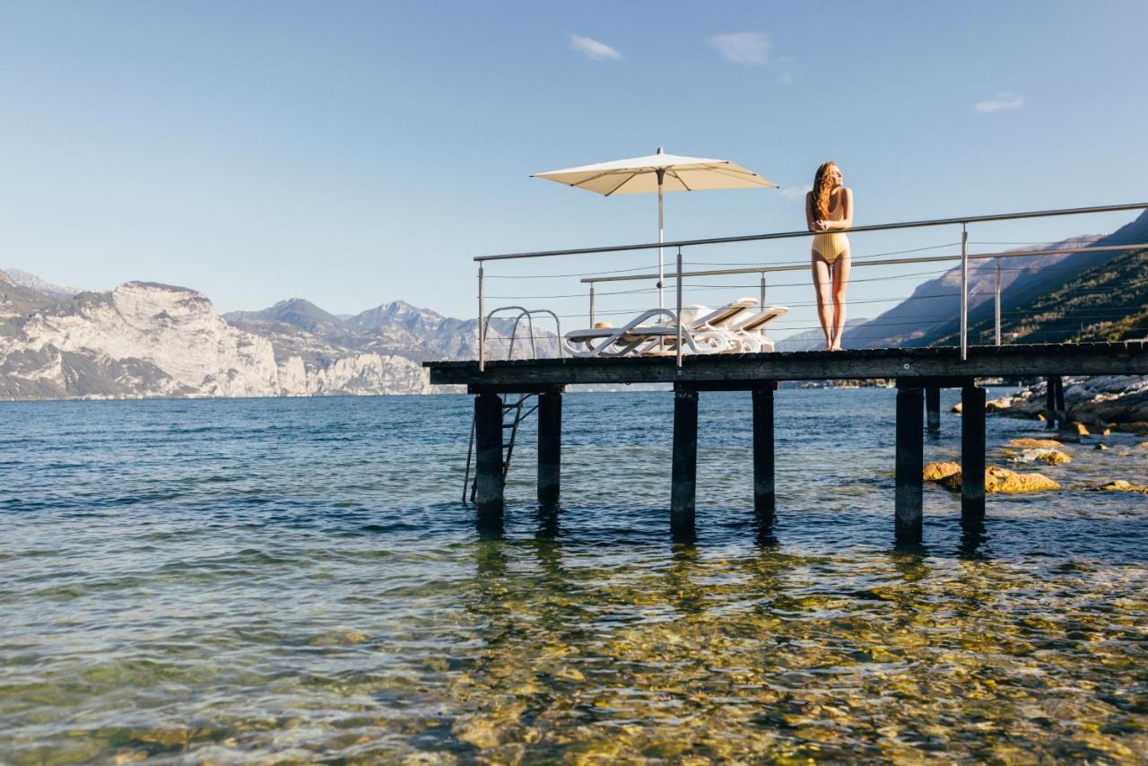Hotel Orione - Lake Front Hotel Brenzone sul Garda Exterior foto